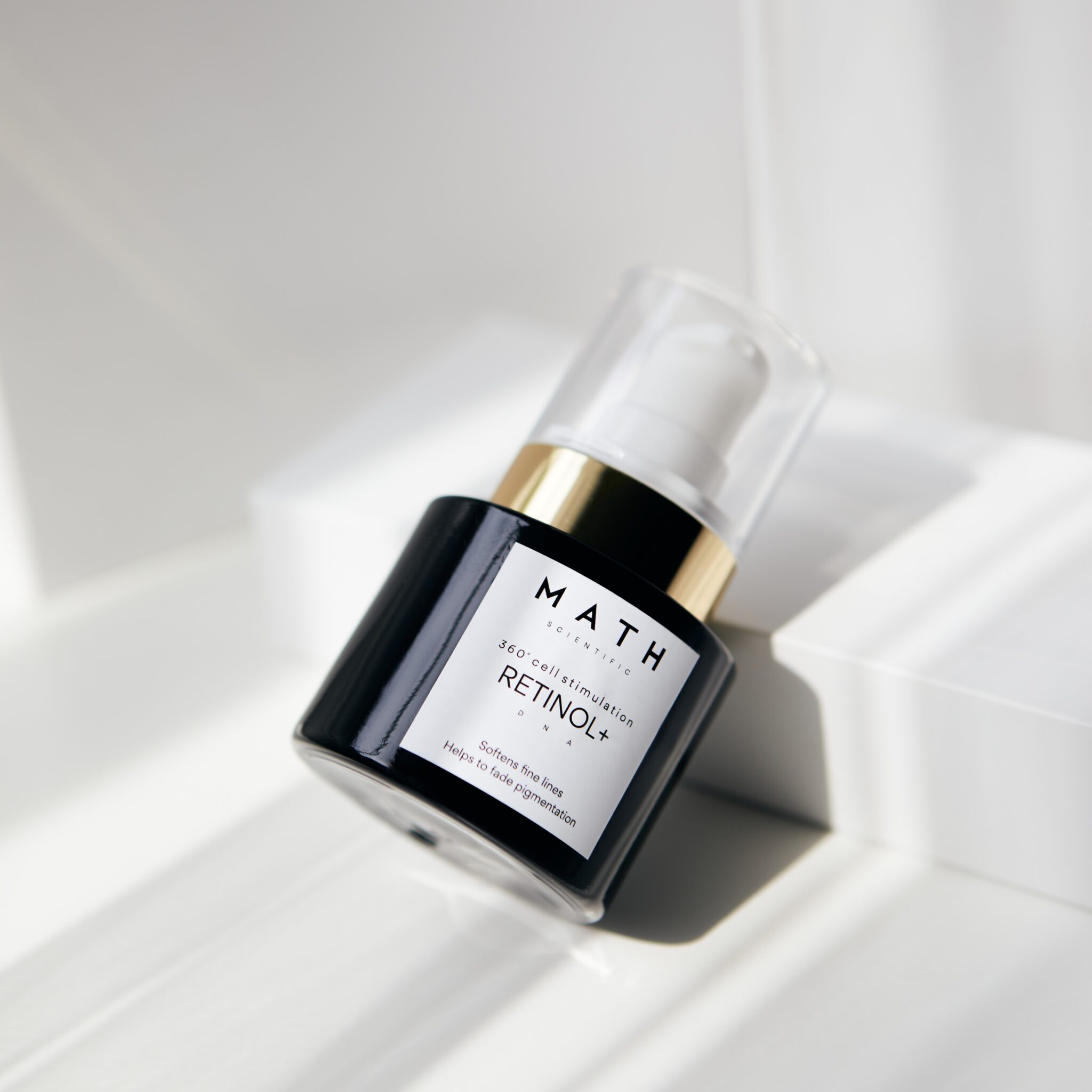 Retinol – the scientists‘ choice against premature aging and acne