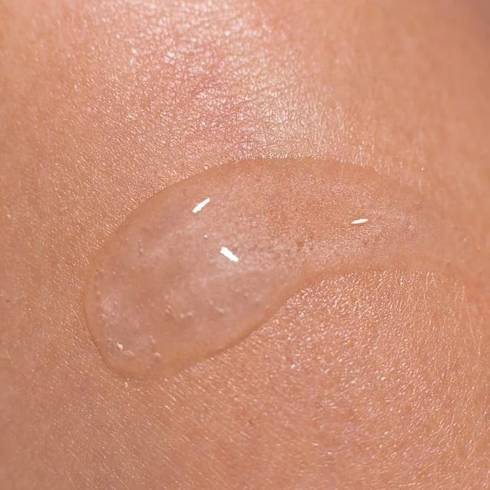 Cleanser with azelaic acid for rosacea-prone skin